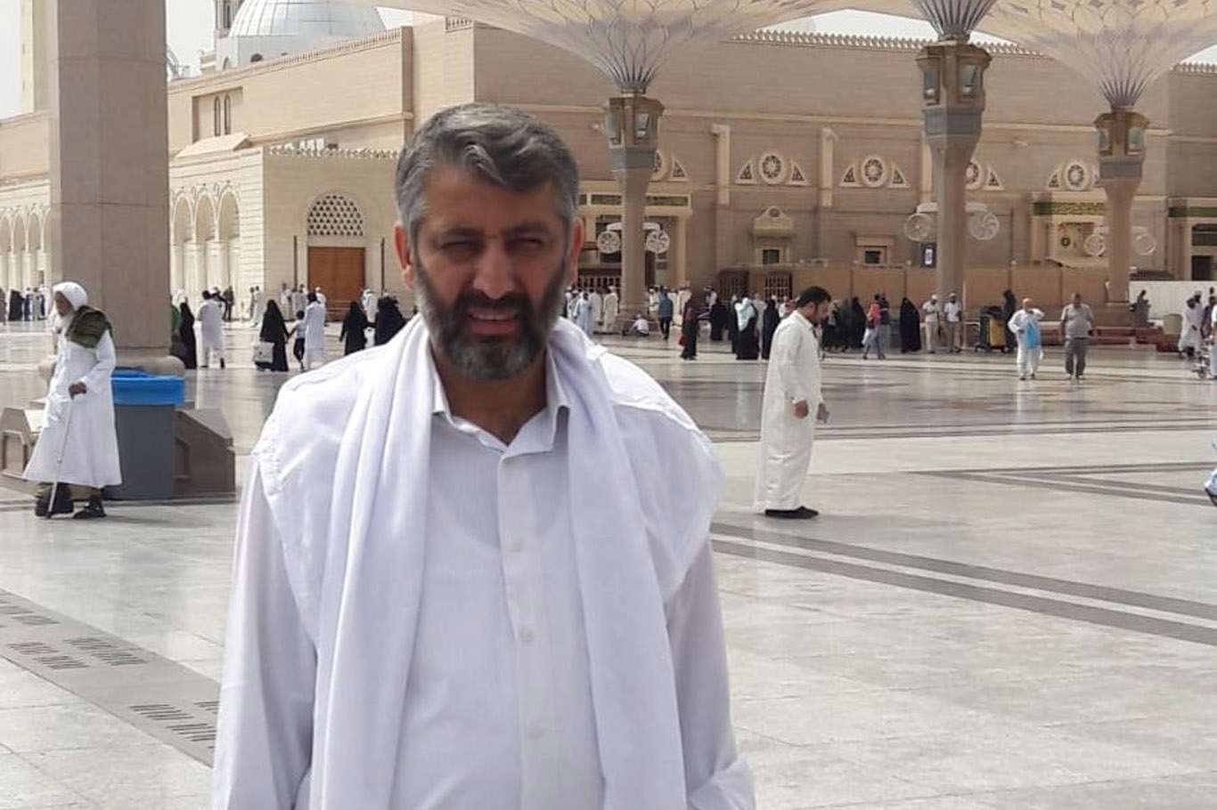 Ömrünü İslam'a adayan dava adamı: Fesih Güler Ömrünü İslam'a adayan dava adamı: Fesih Güler